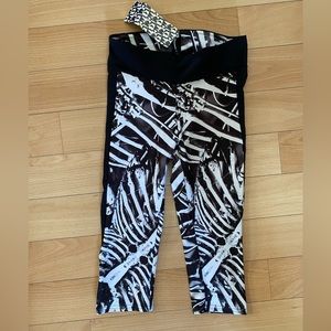 BNWT Blackmilk Skeleton Capris